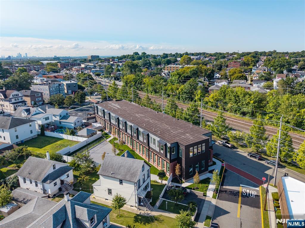 315 Railroad Avenue 101