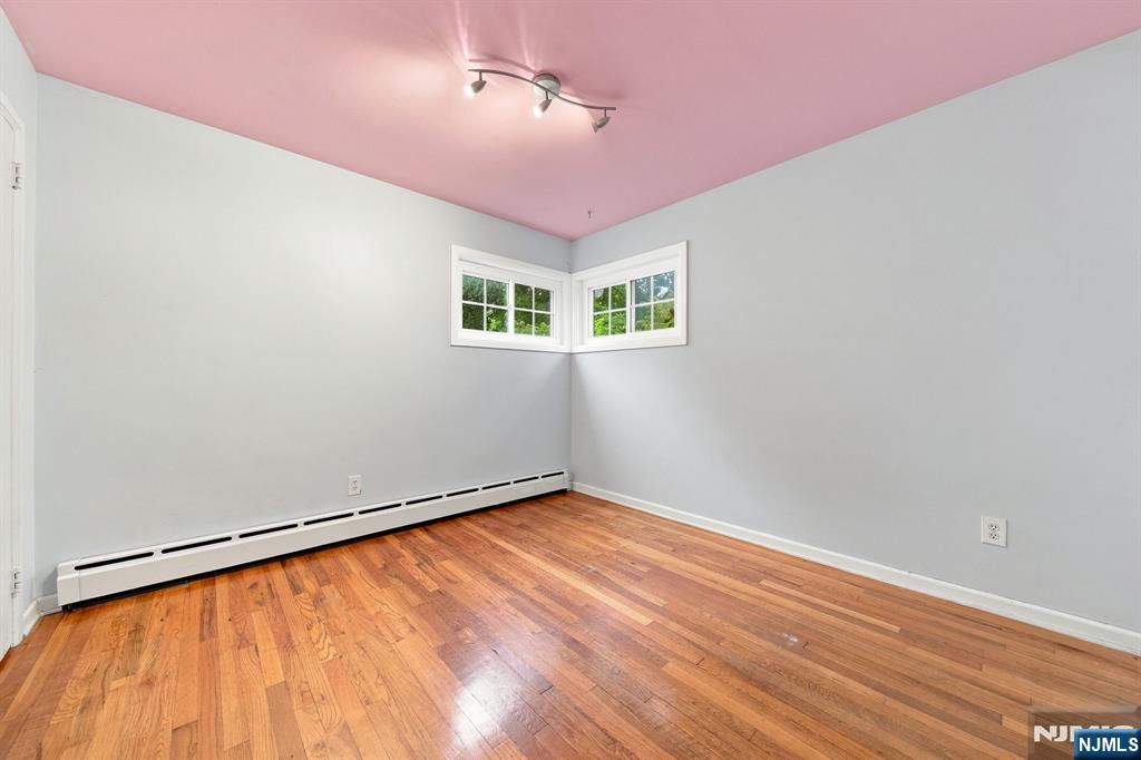 427 West Avenue