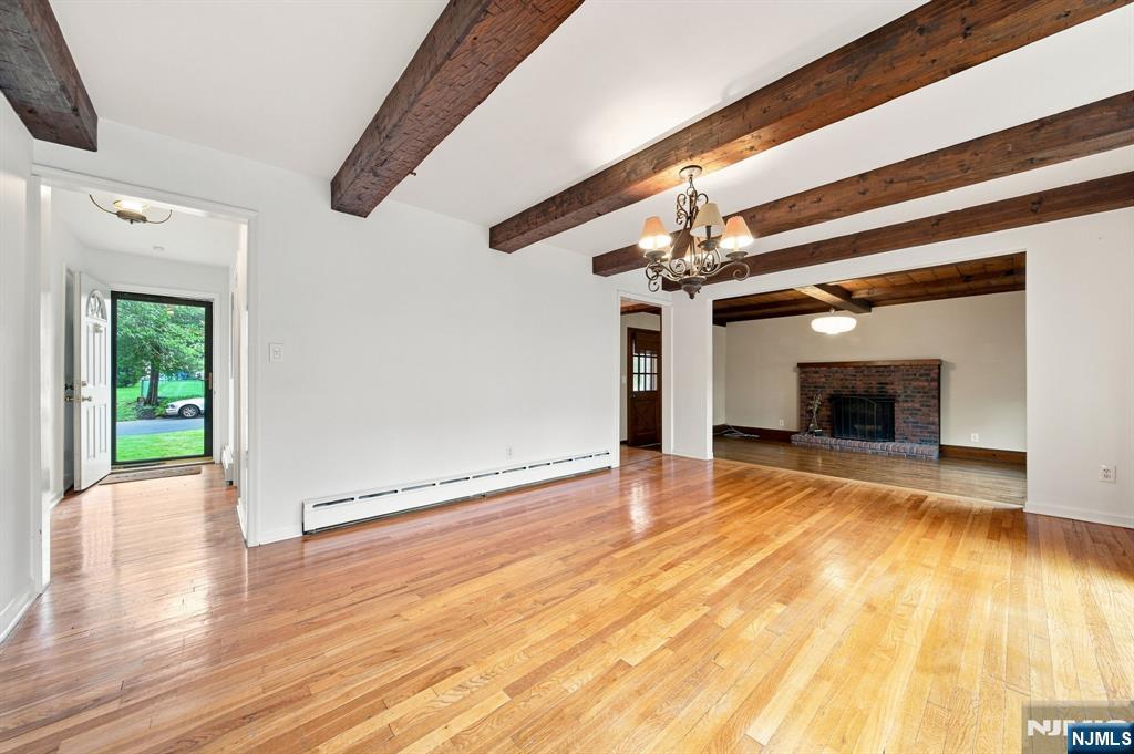 427 West Avenue