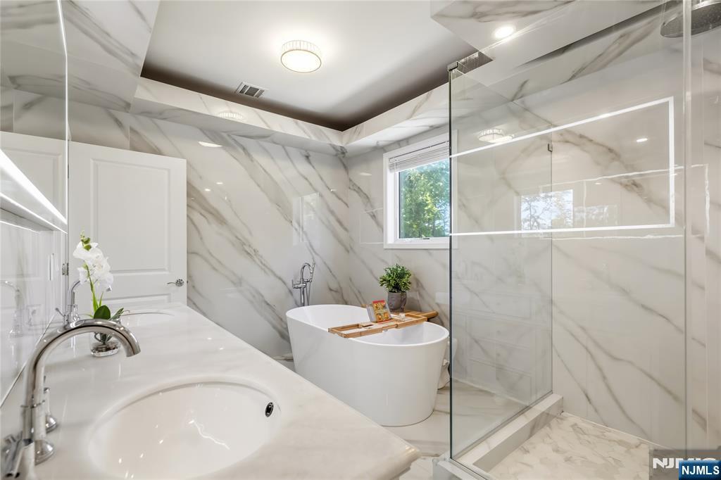 331 Elmwood Drive