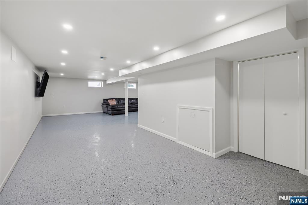 331 Elmwood Drive
