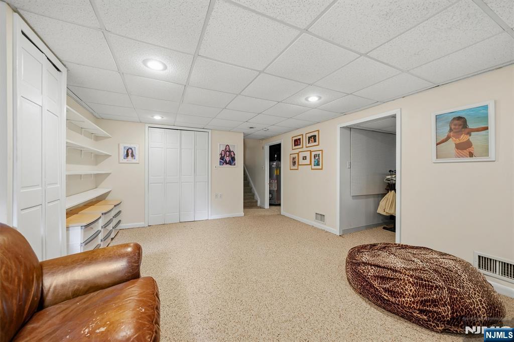 7 Ravine Drive