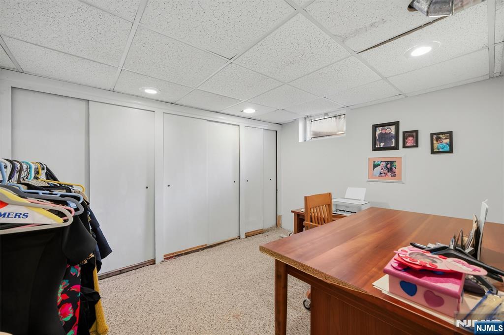7 Ravine Drive