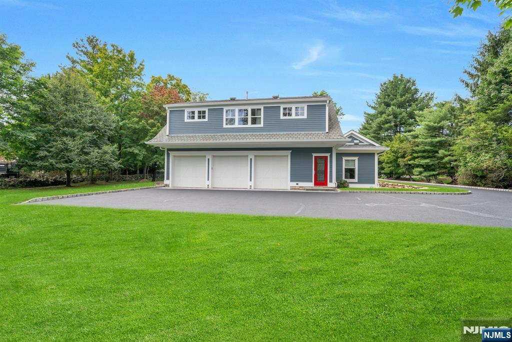 21 Crescent Avenue