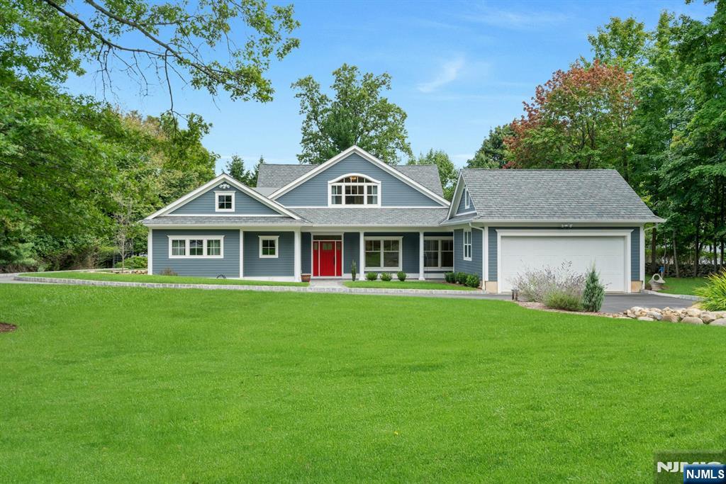 21 Crescent Avenue