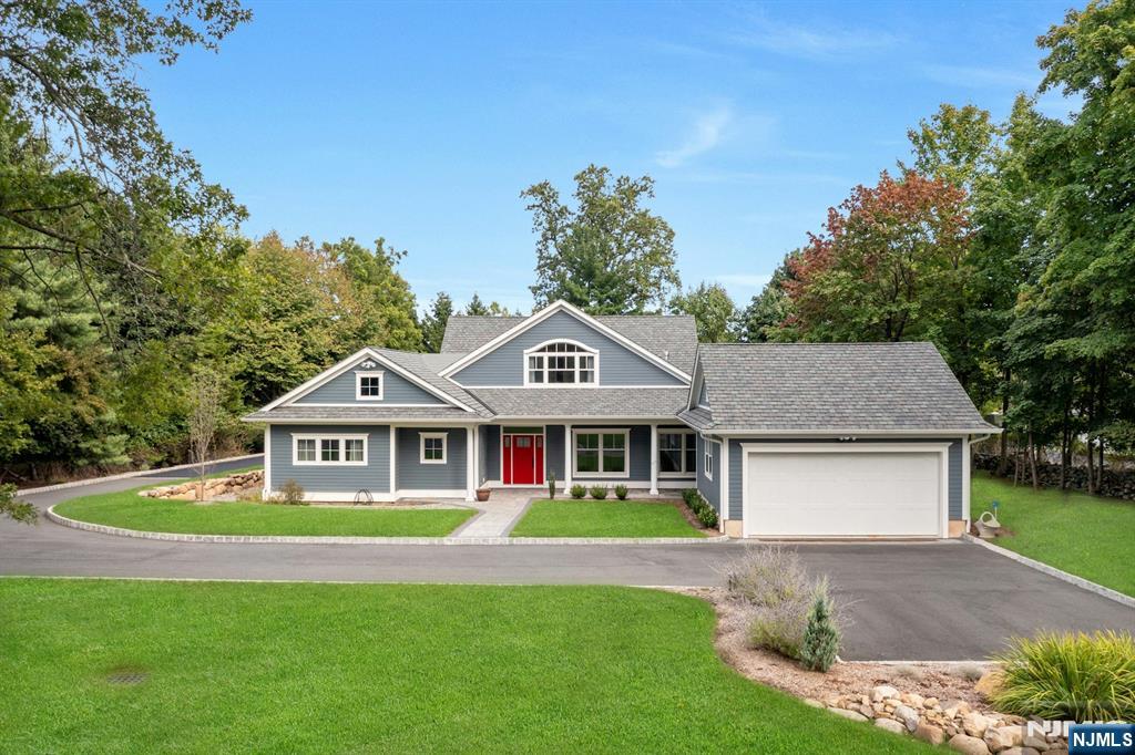 21 Crescent Avenue