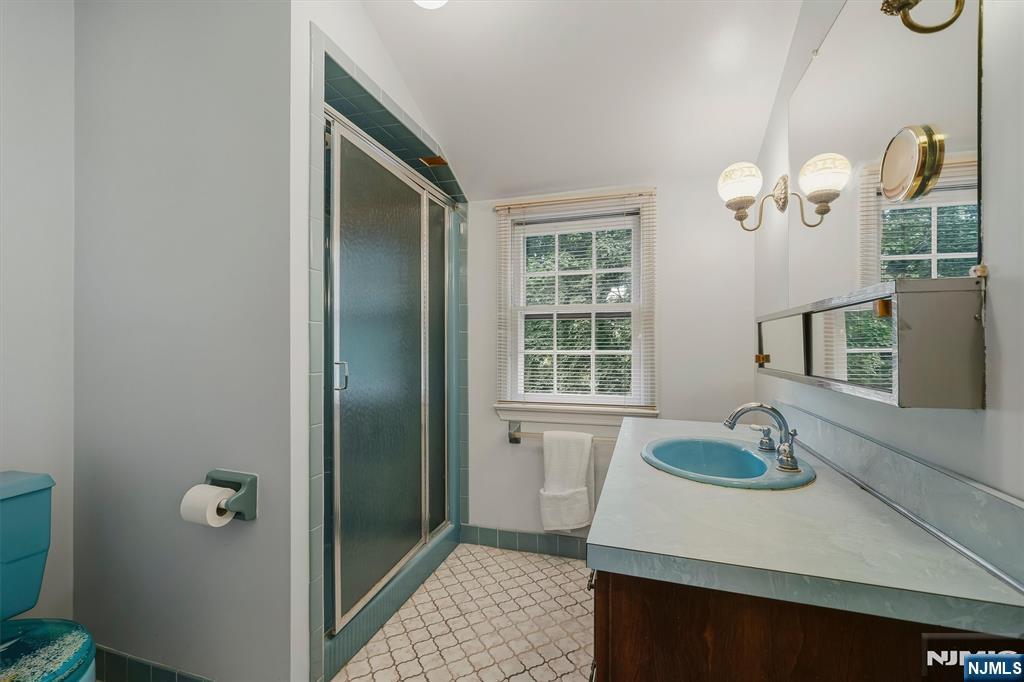 1 Carlyle Place