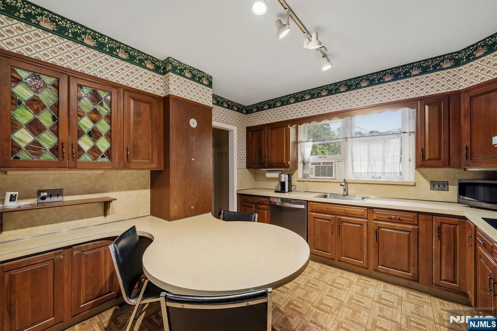 1 Carlyle Place