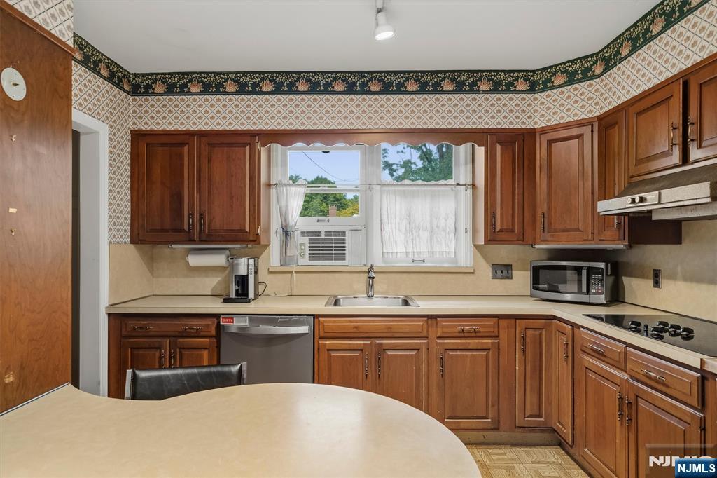1 Carlyle Place
