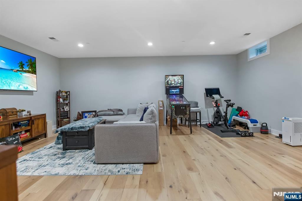 98 Cinnamon Drive 191