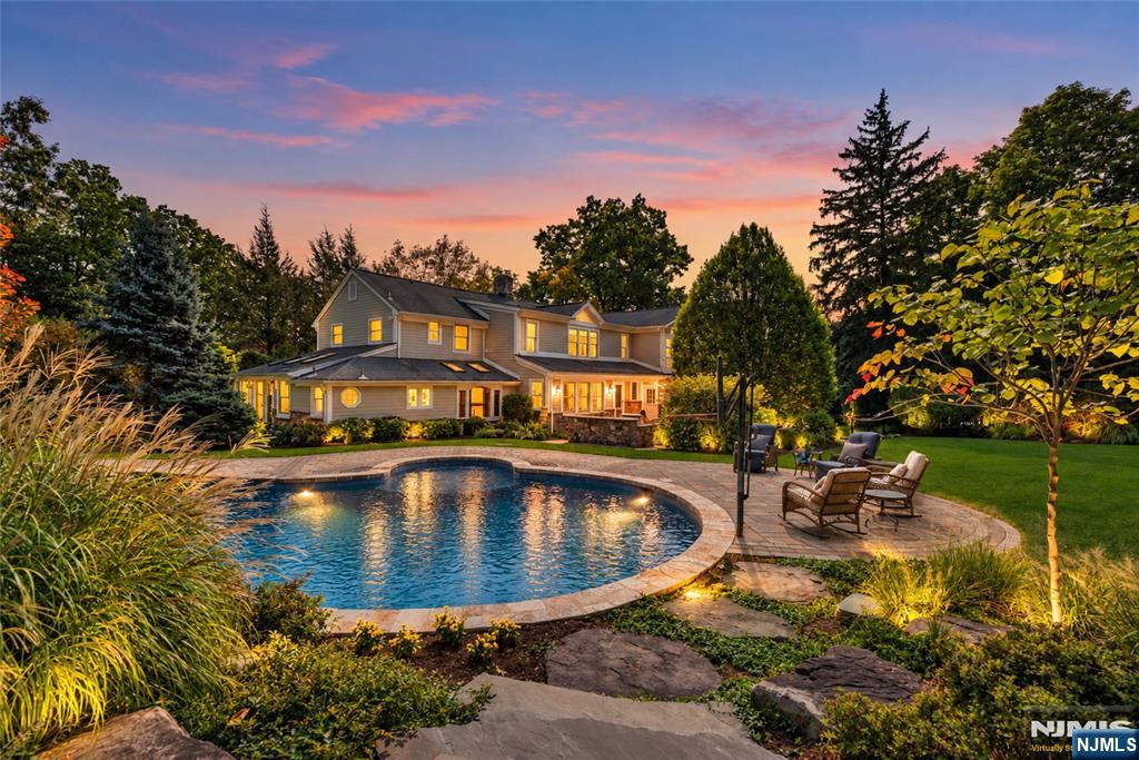 85 Vanderbeck Lane
