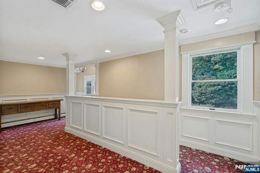 85 Vanderbeck Lane