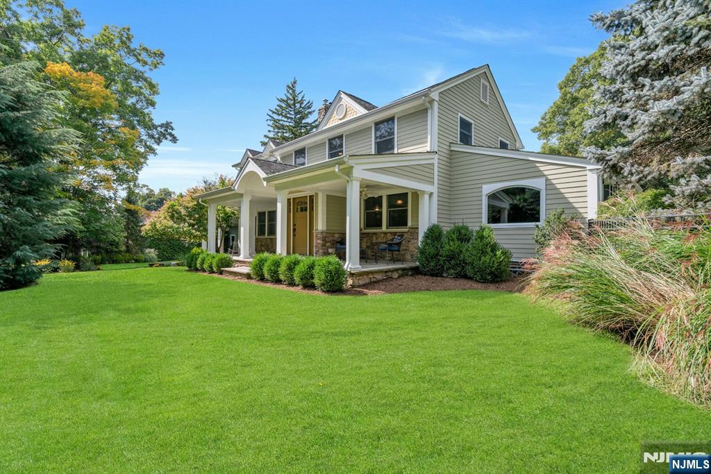 85 Vanderbeck Lane