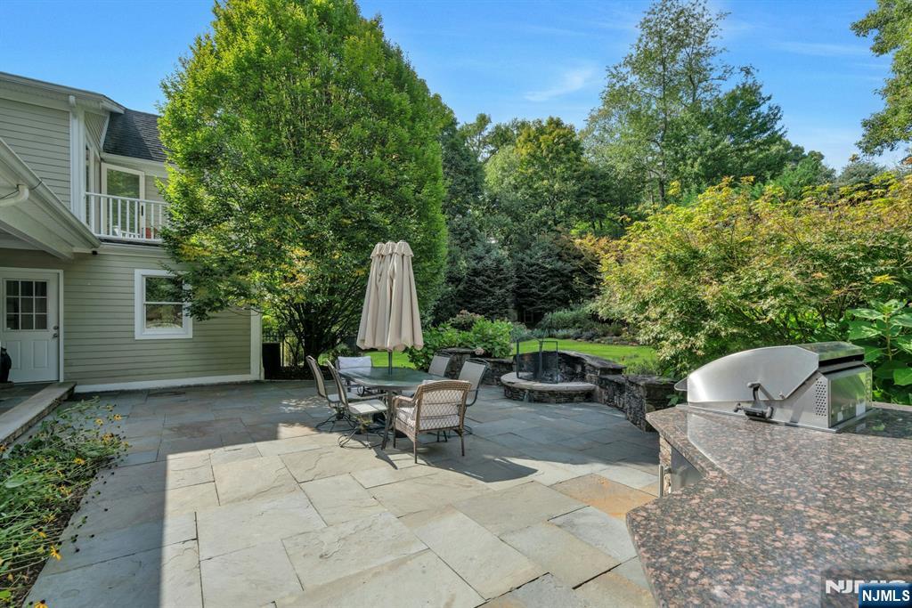 85 Vanderbeck Lane