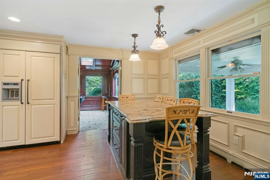 85 Vanderbeck Lane