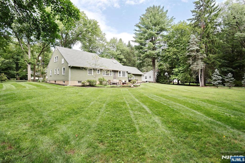 21 Benson Avenue