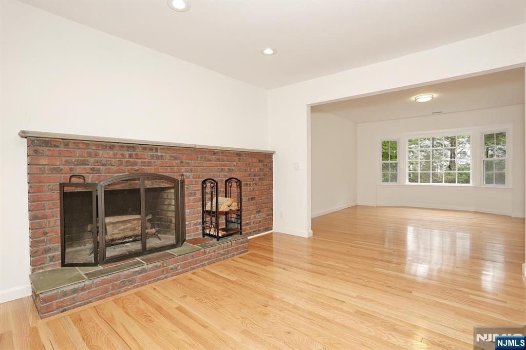 21 Benson Avenue