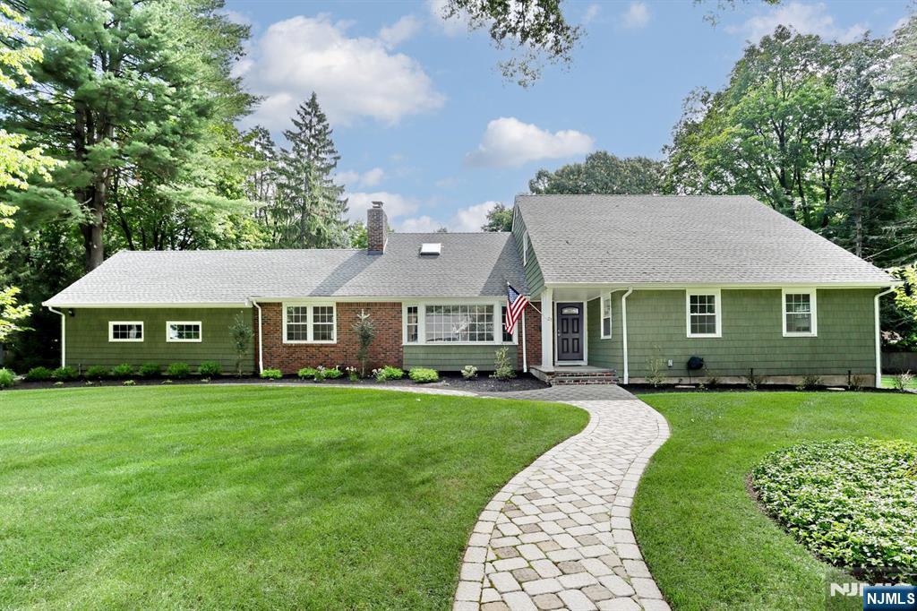 21 Benson Avenue