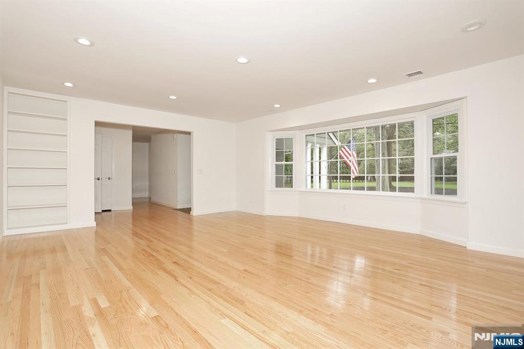 21 Benson Avenue