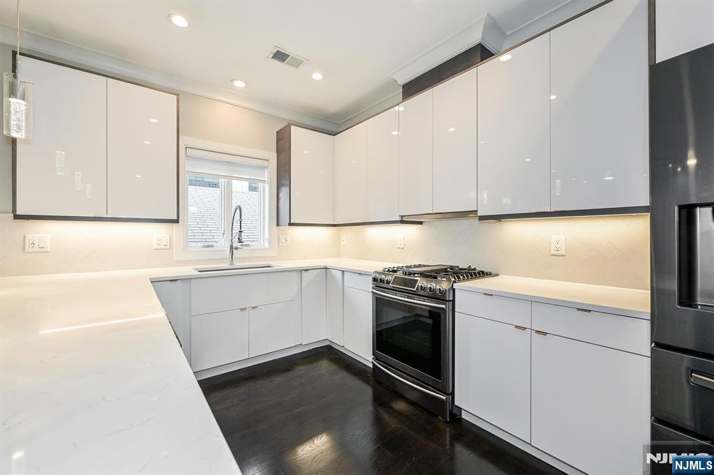 53 Prospect Street 2