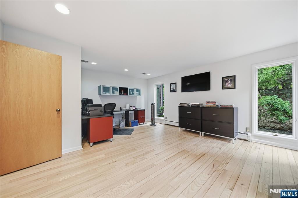 299 Forest Road
