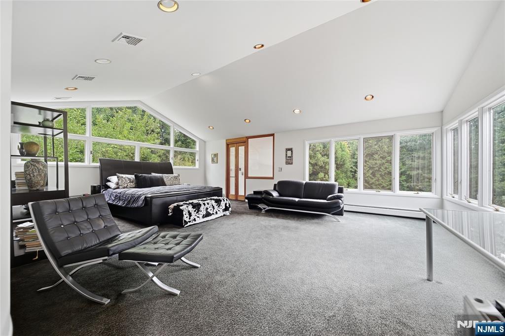 299 Forest Road