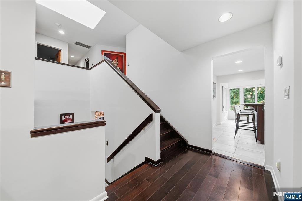 299 Forest Road