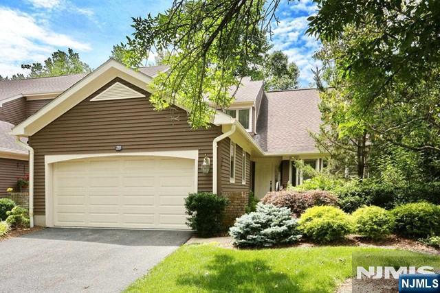 255 Westervelt Lane