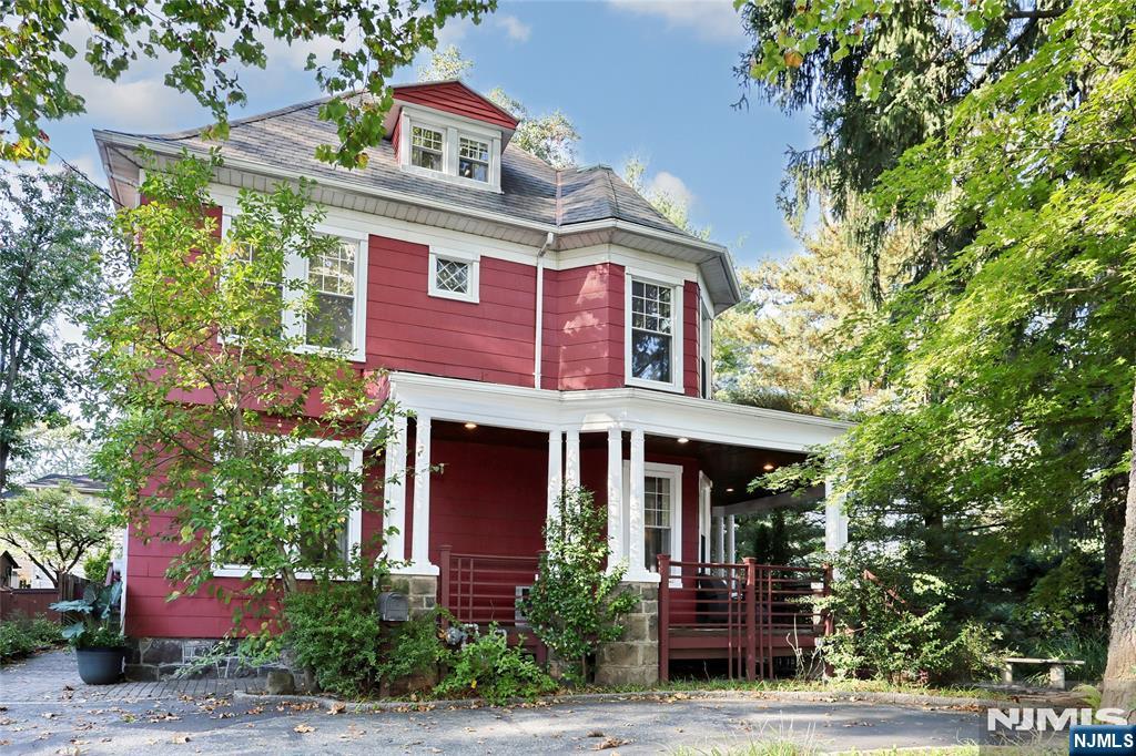 205 Grand Avenue
