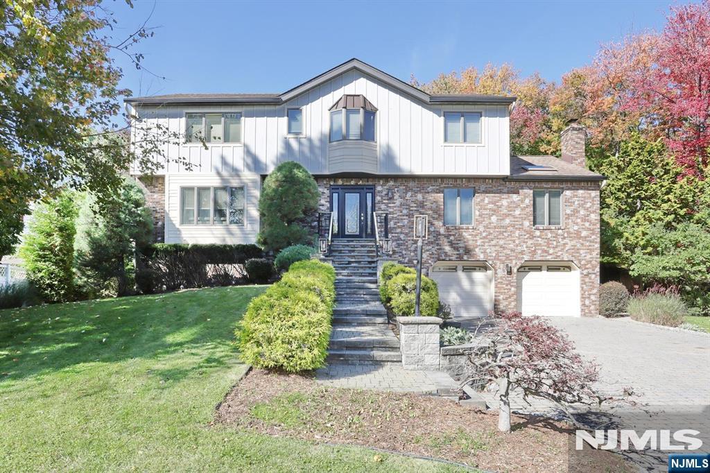 29 Fox Hollow Road