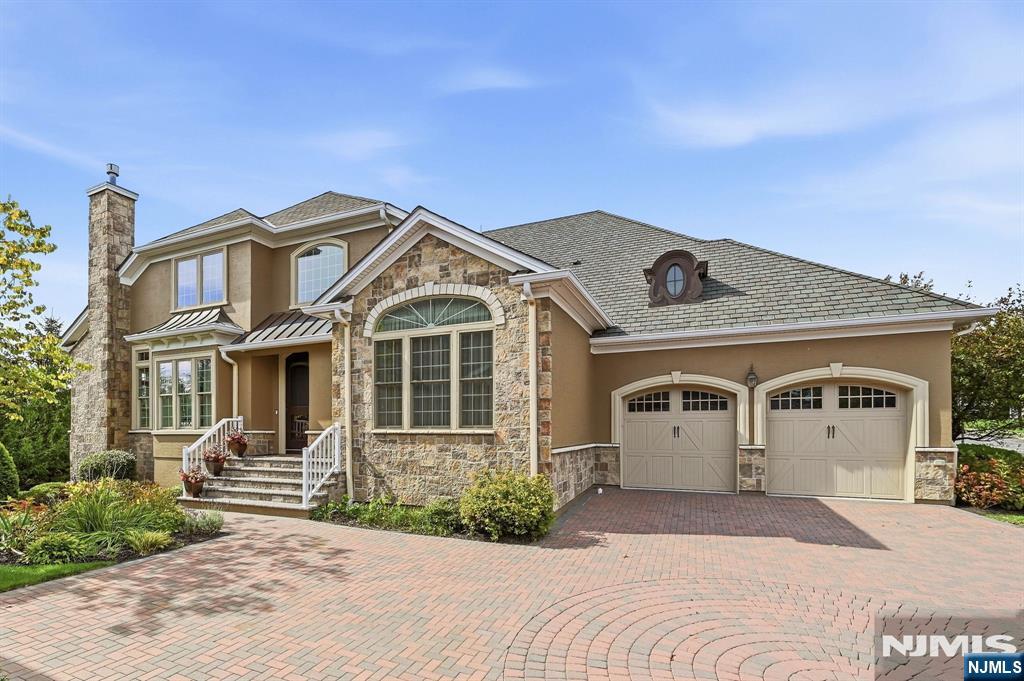 103 Windsor Lane