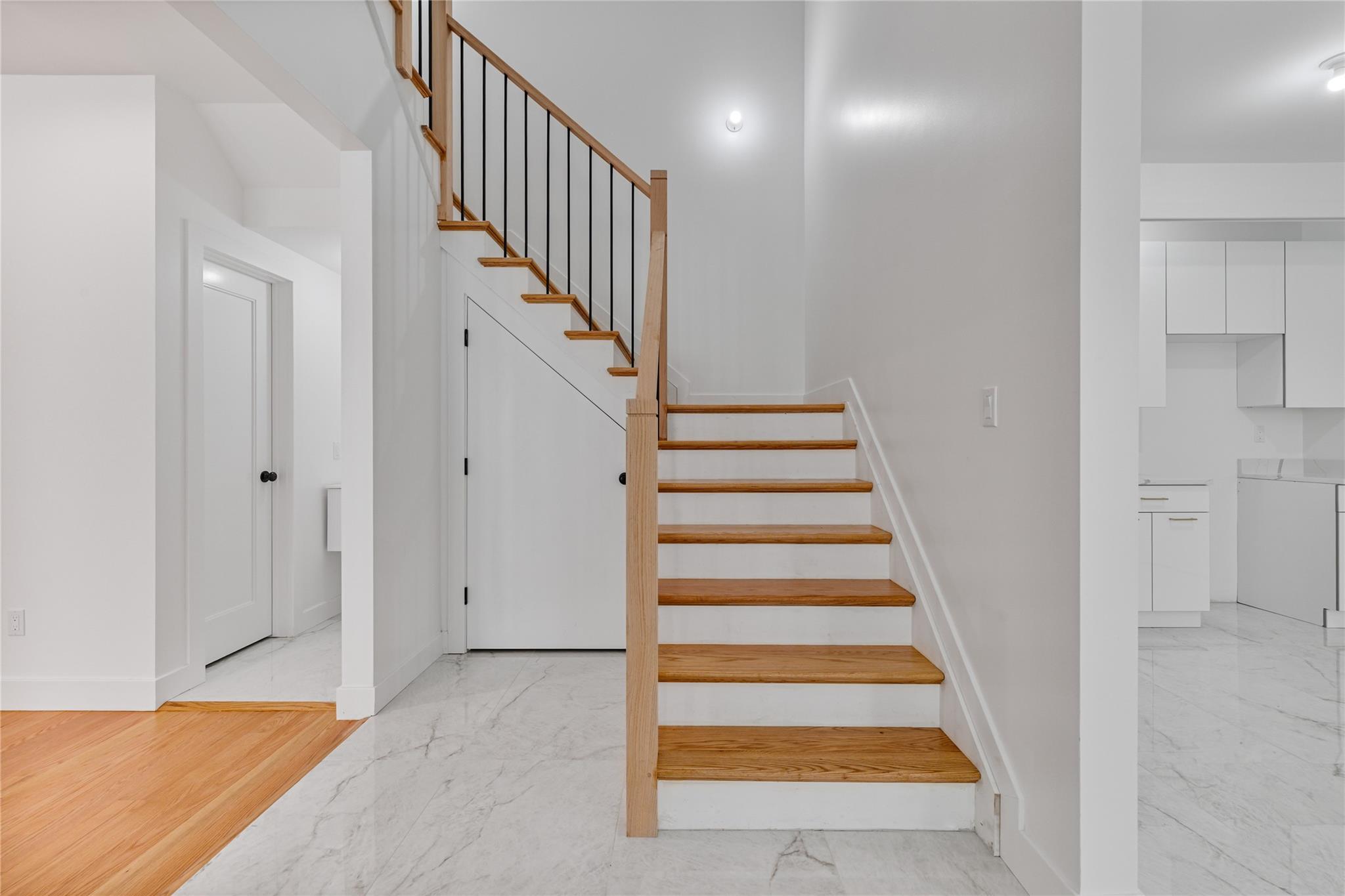 29 Calvert Drive Unit: 214