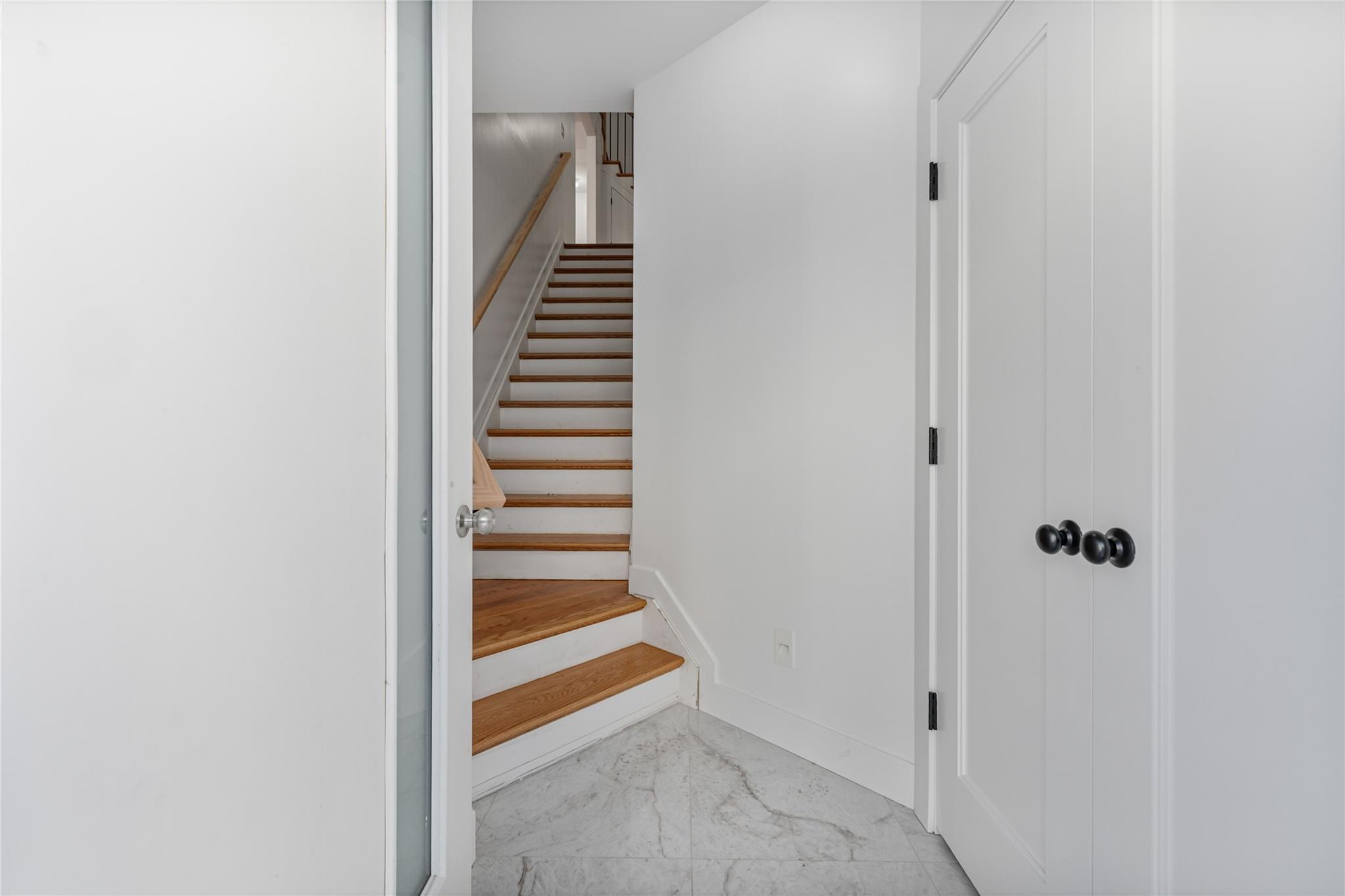 29 Calvert Drive Unit: 214