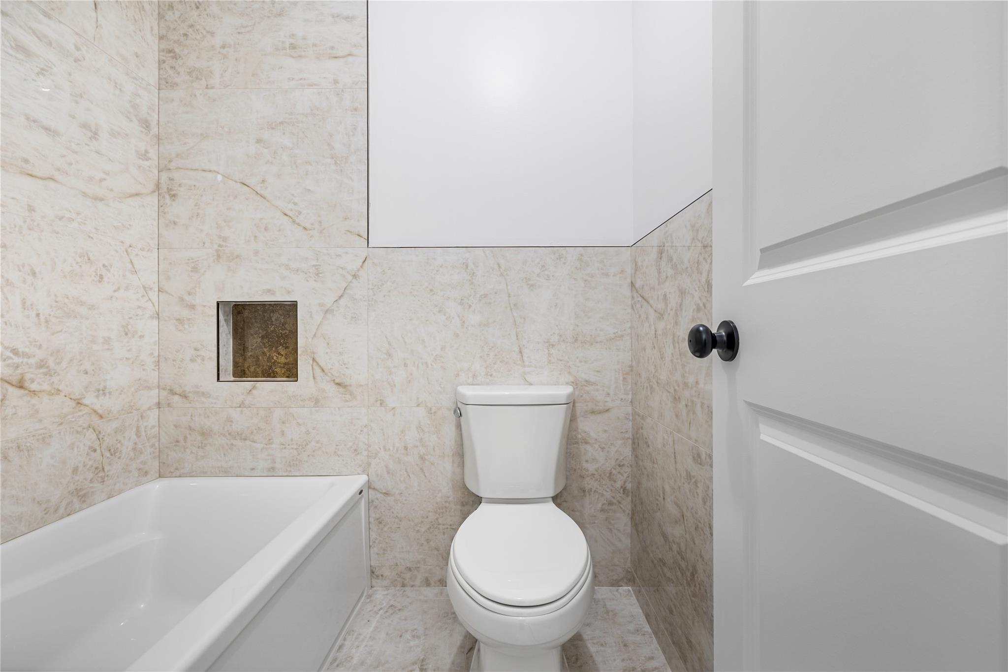 29 Calvert Drive Unit: 214