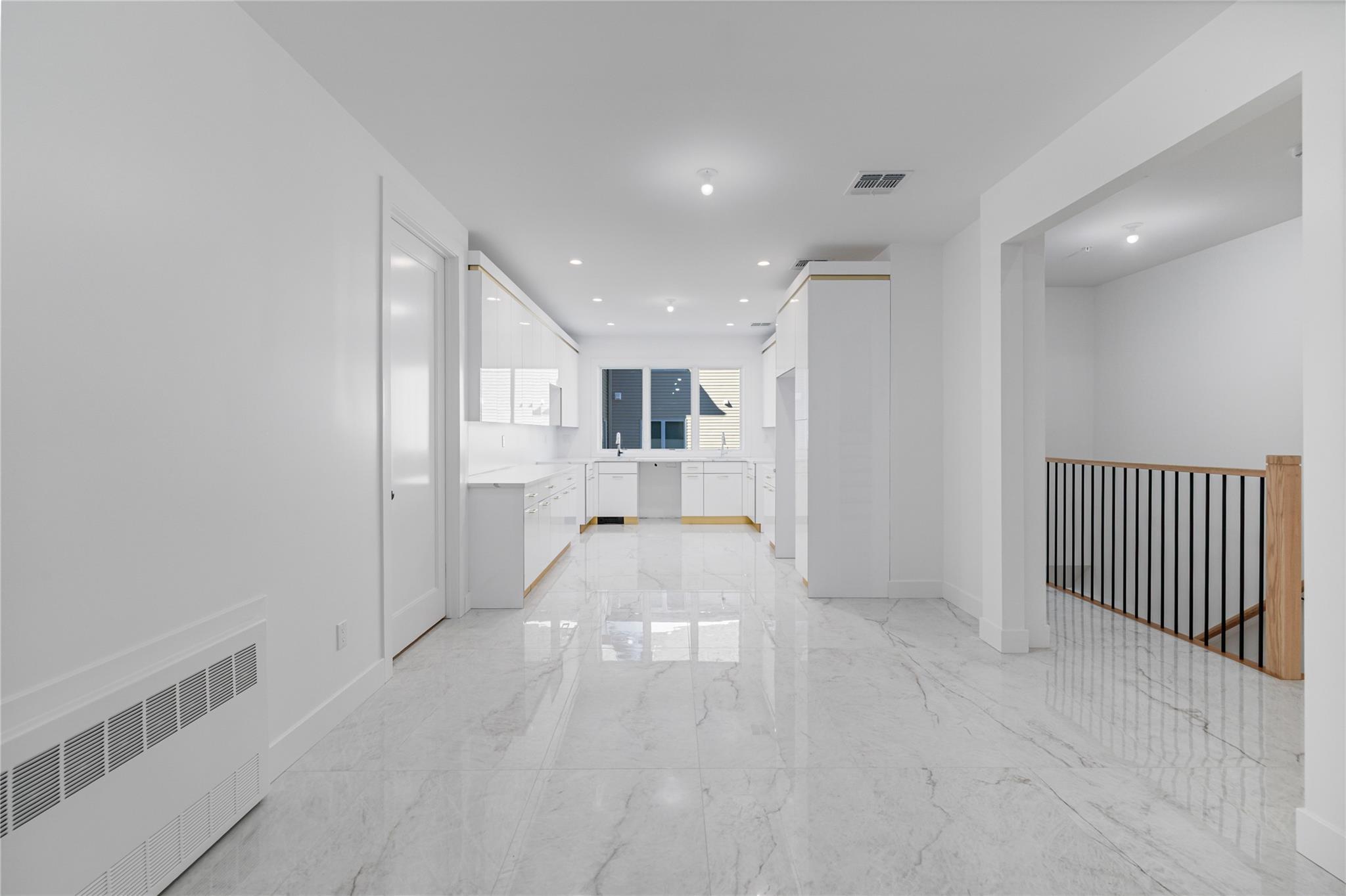 29 Calvert Drive Unit: 214