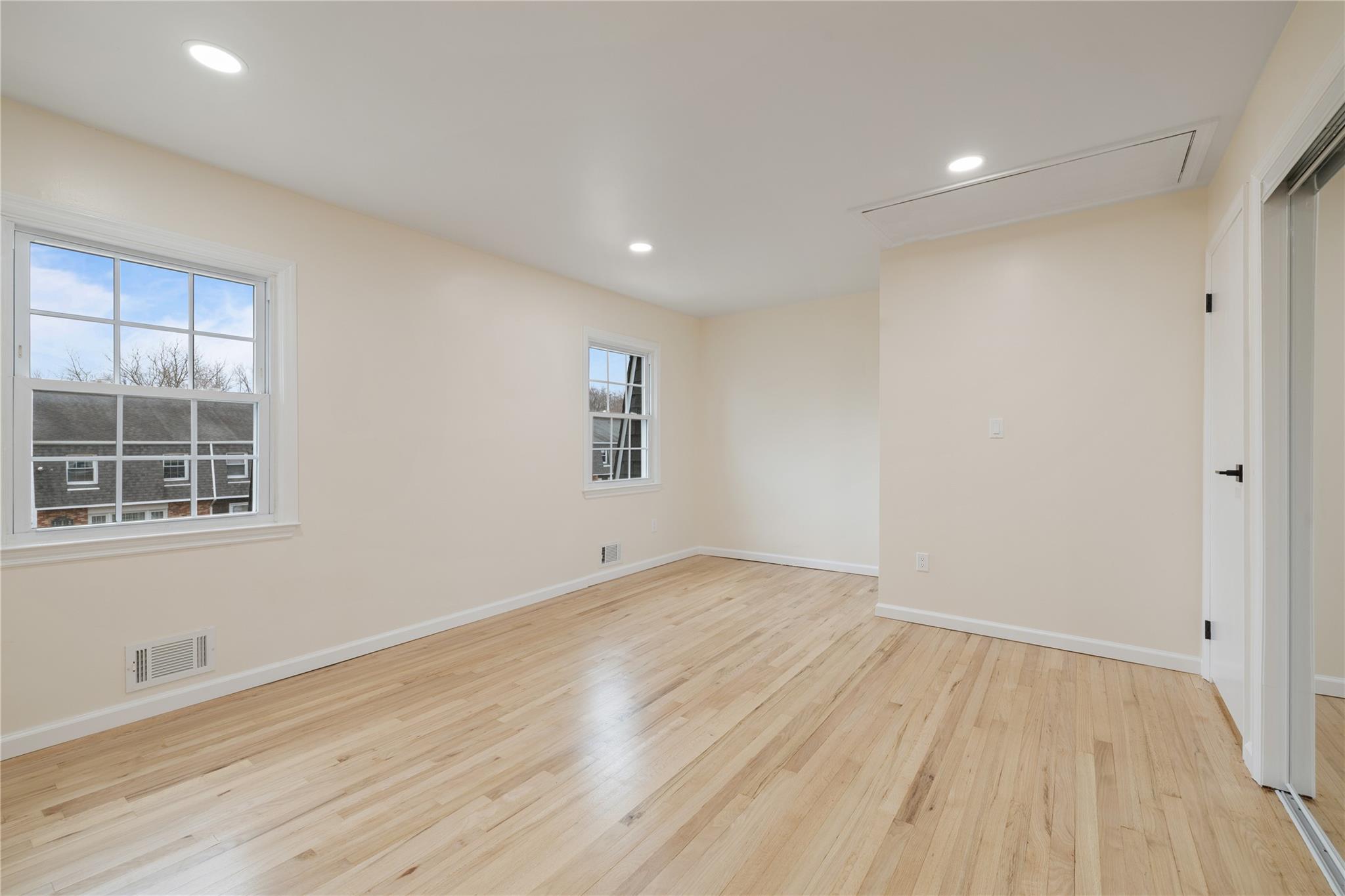 10 Gladys Drive