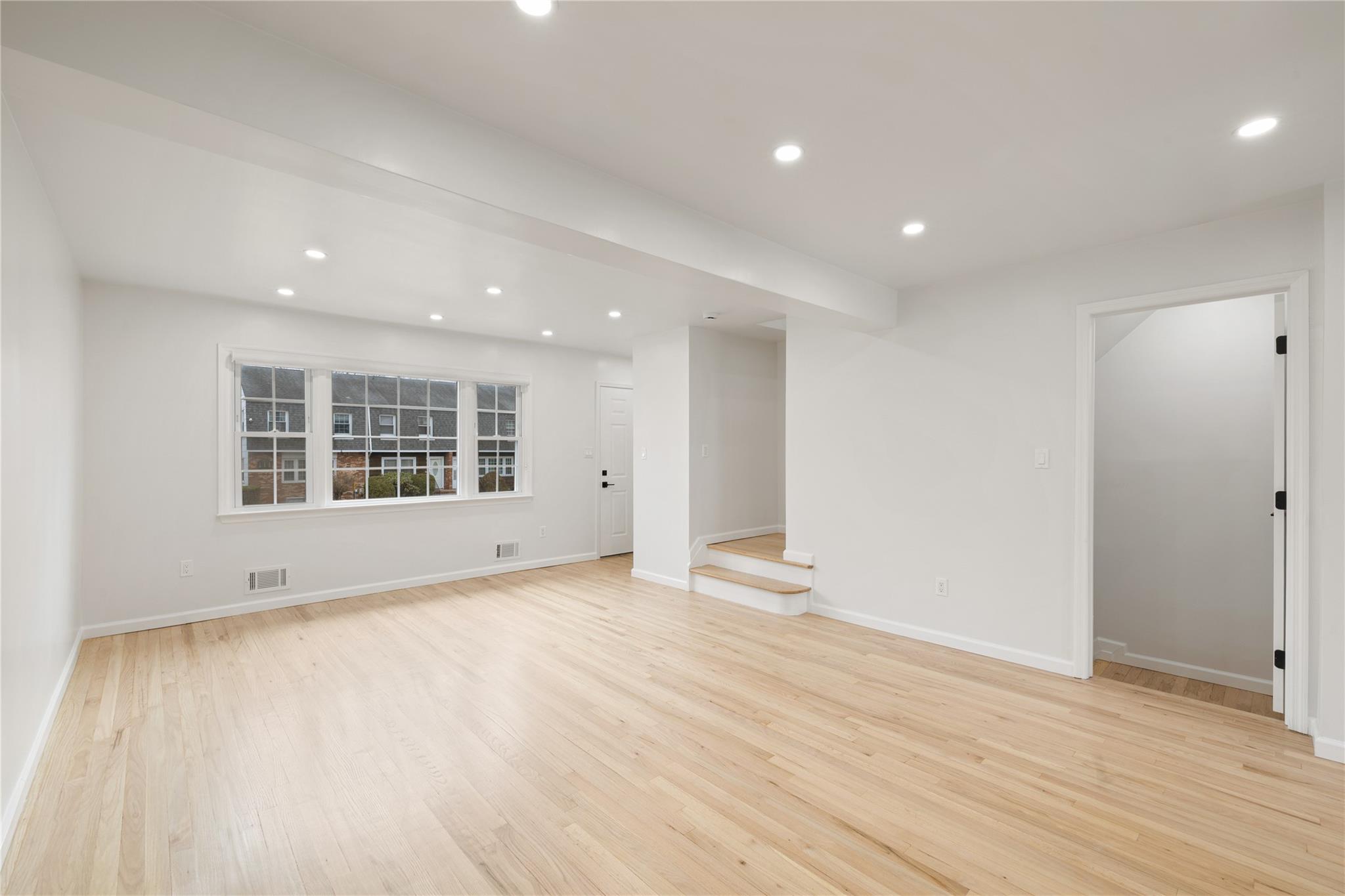 10 Gladys Drive