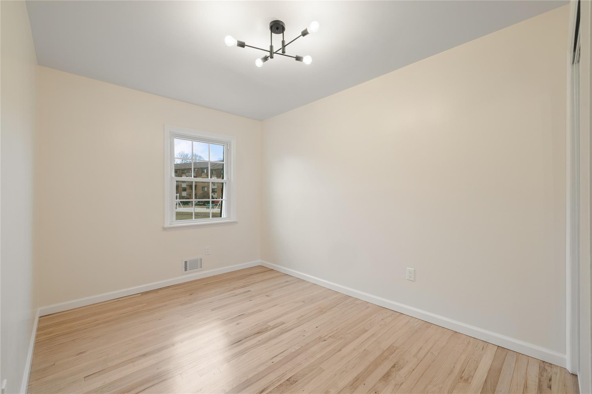 10 Gladys Drive