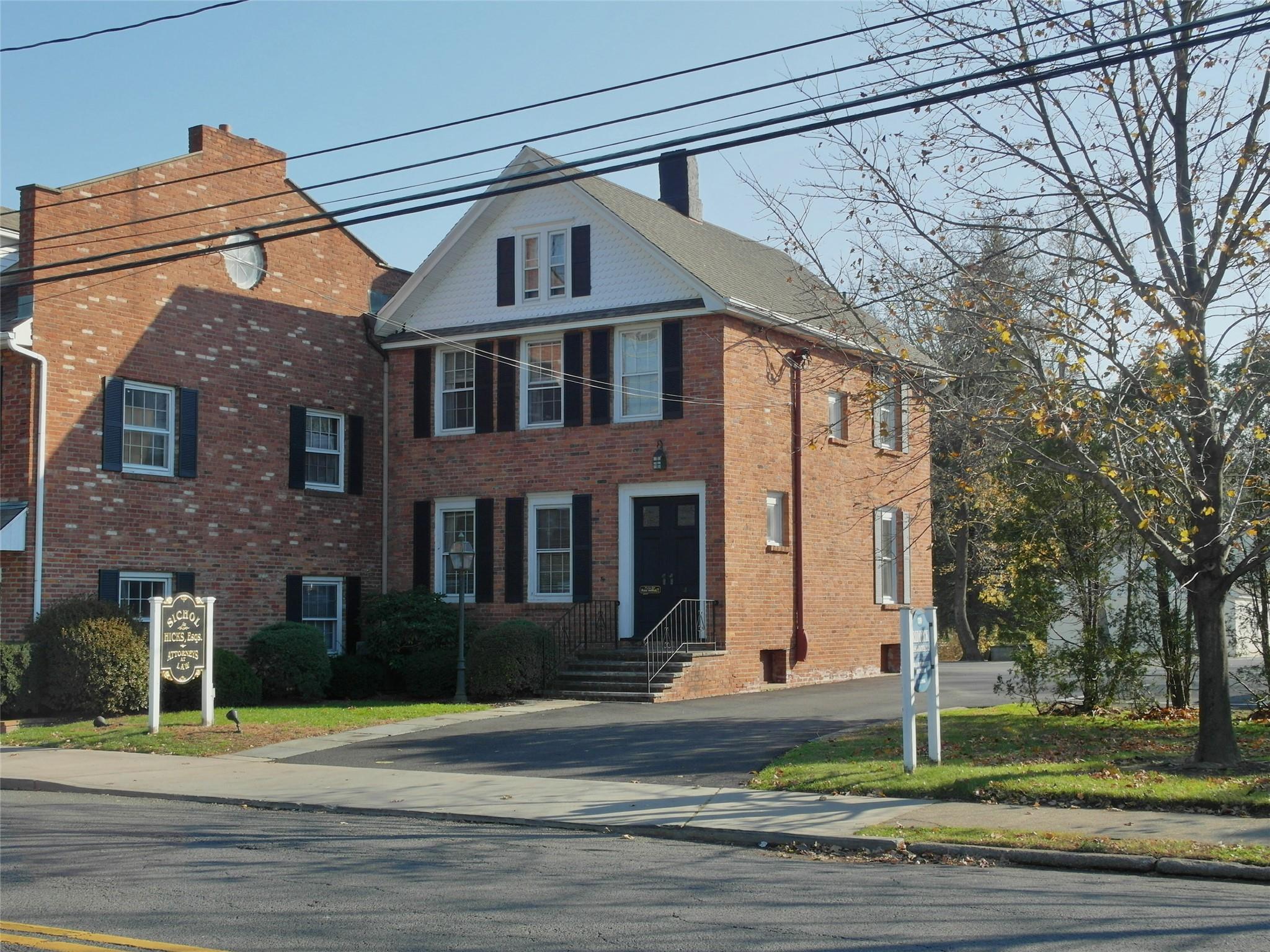 137 Lafayette Avenue