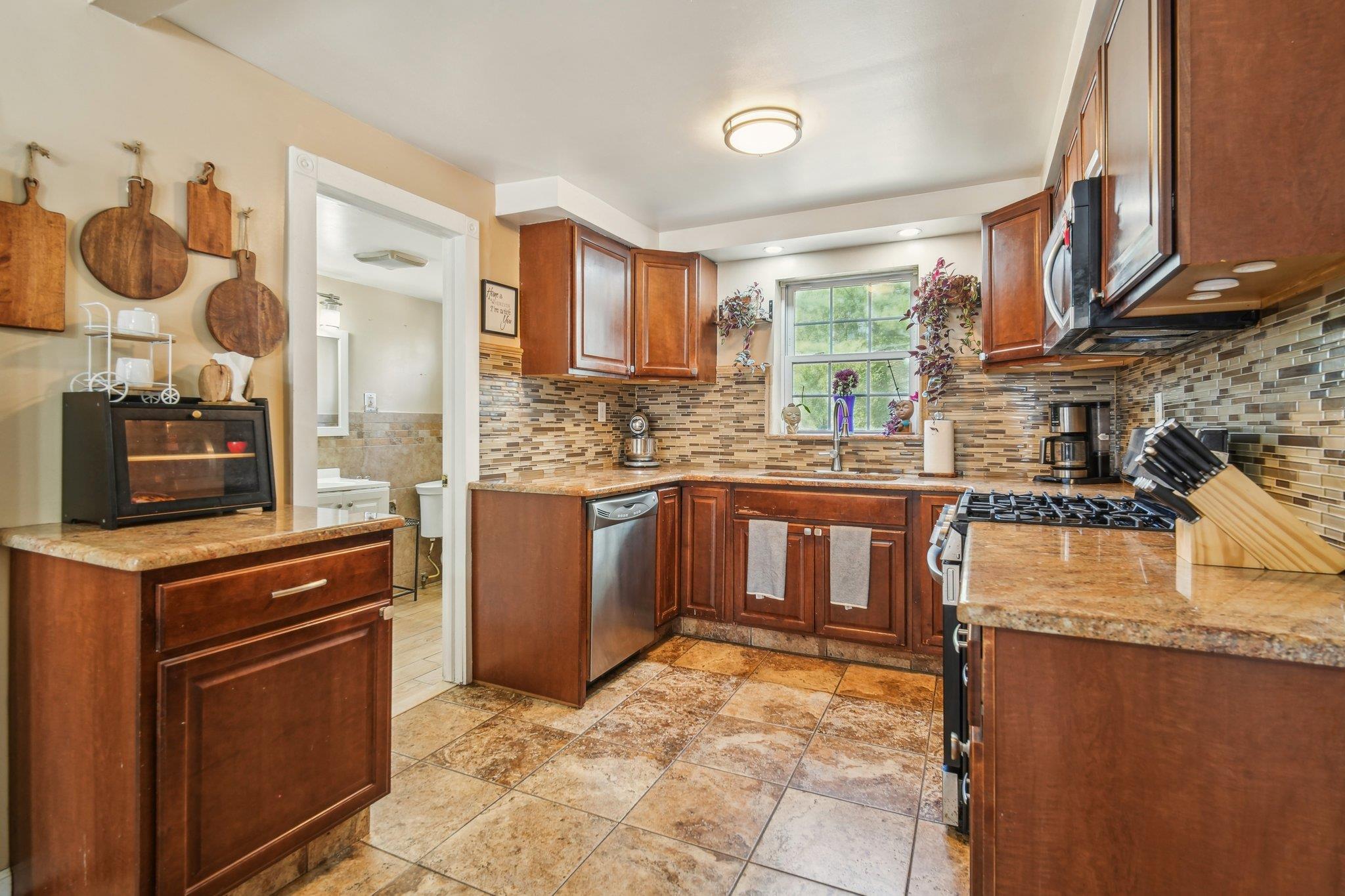 38 Overland Drive