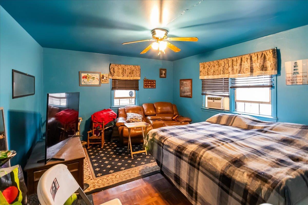 189 Columbus Avenue Unit: 1B