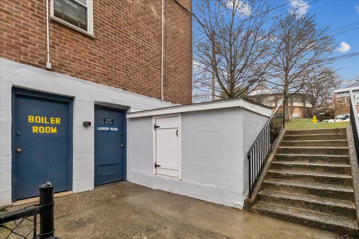 189 Columbus Avenue Unit: 1B