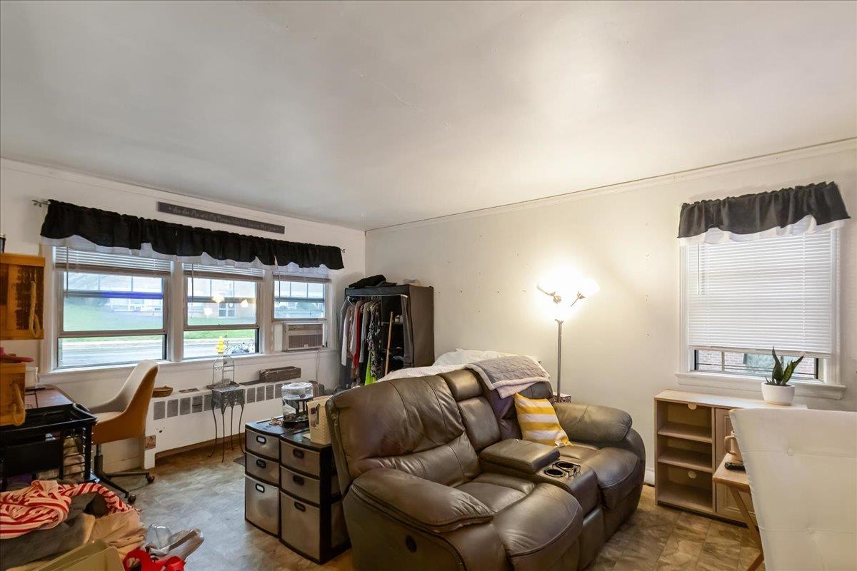 189 Columbus Avenue Unit: 1B