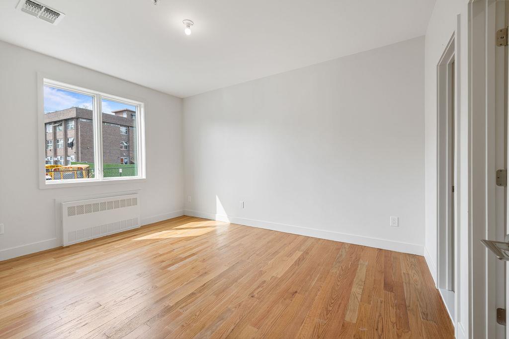 3 E Funston Avenue Unit: 120