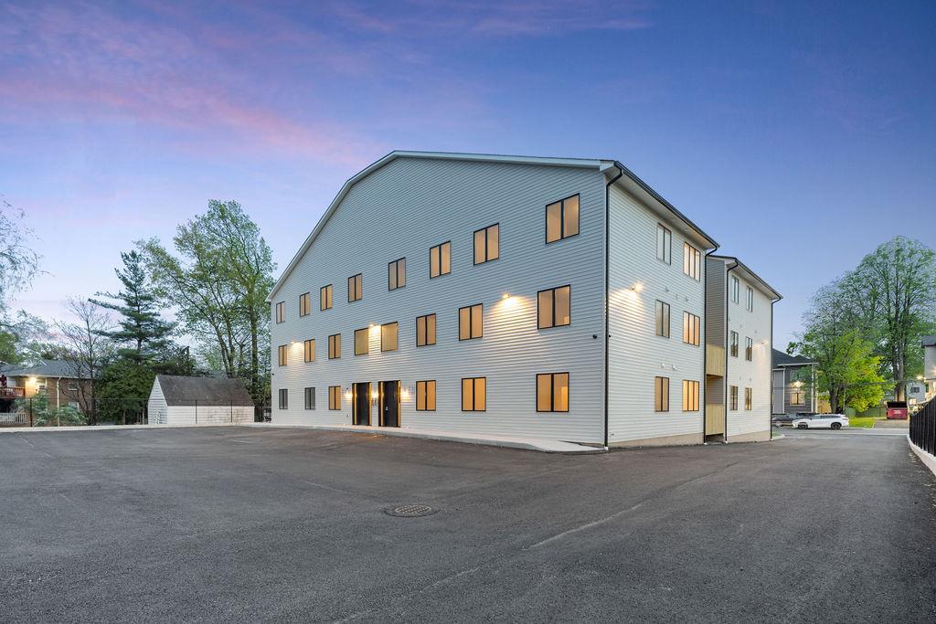 3 E Funston Avenue Unit: 120