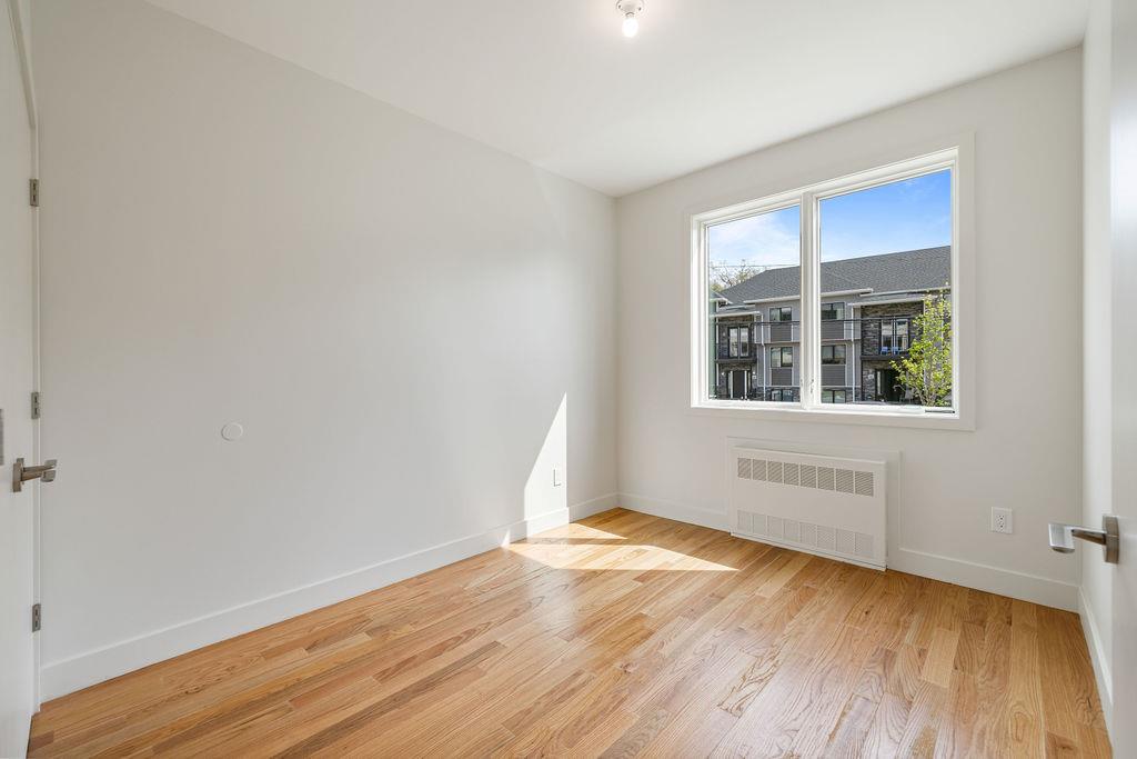 3 E Funston Avenue Unit: 120