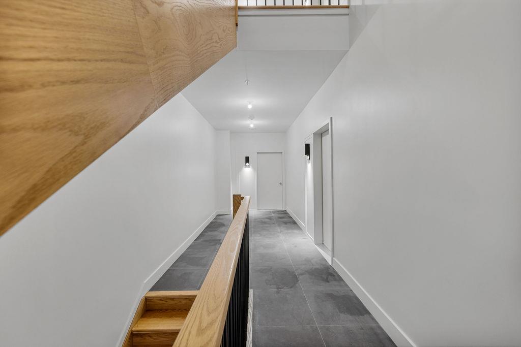 3 E Funston Avenue Unit: 120