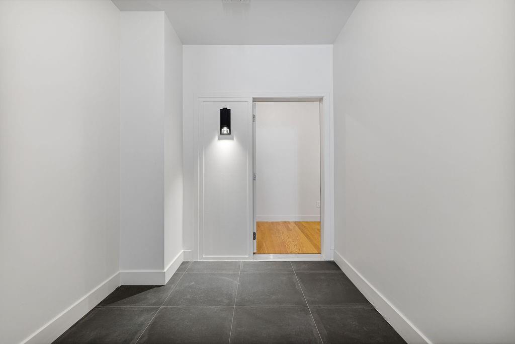 3 E Funston Avenue Unit: 120