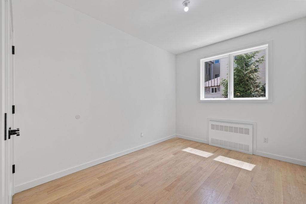 242 Blauvelt Road Unit: 101