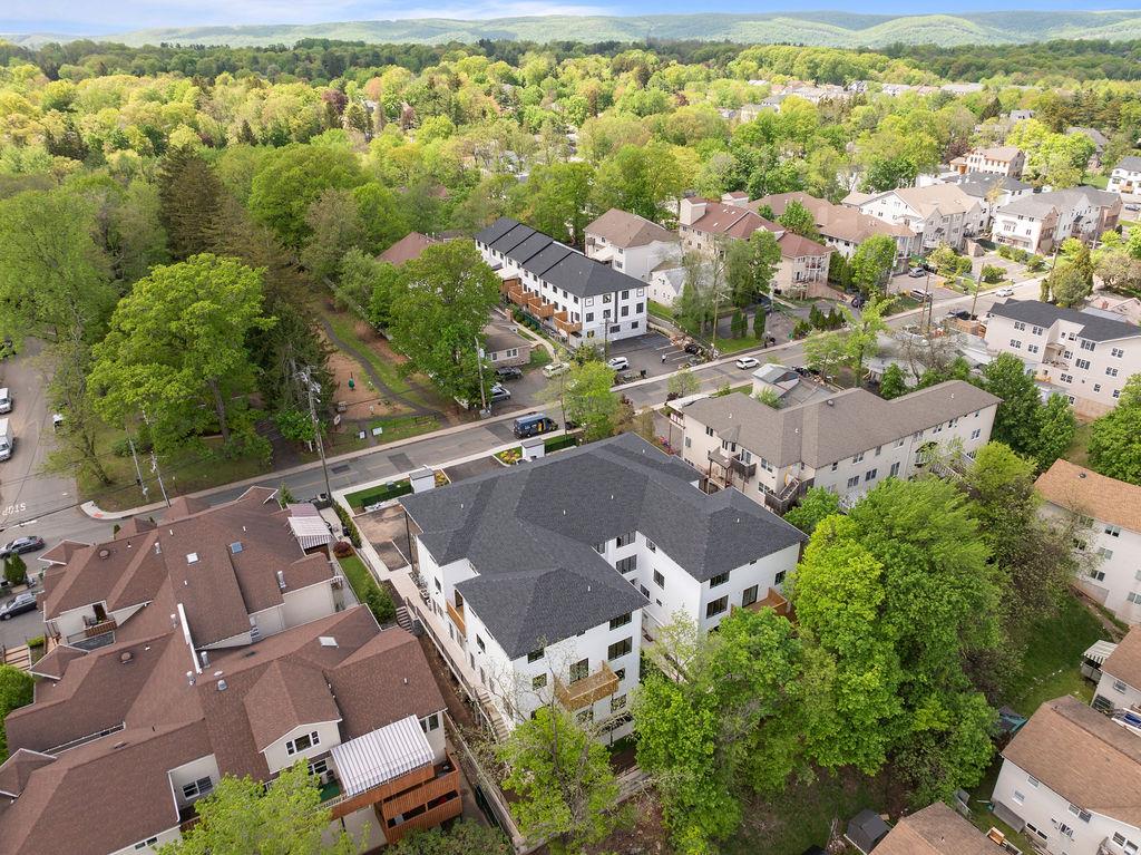 242 Blauvelt Road Unit: 101